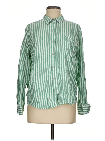 Universal Thread Long Sleeve Button-Down Shirt (view 1)