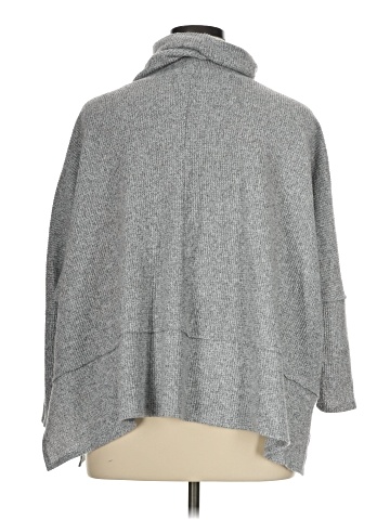 Cherish 3/4 Sleeve Turtleneck (view 2)