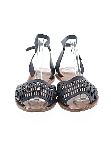 Gap Sandals (view 2)