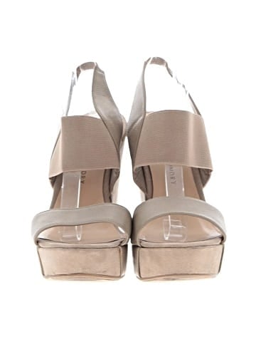 Chinese Laundry Wedges (view 2)