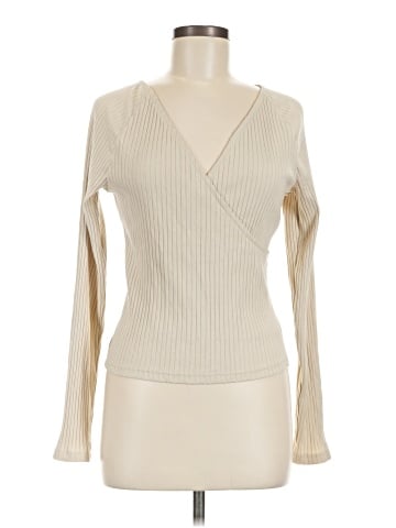 Universal Thread Long Sleeve T-Shirt (view 1)