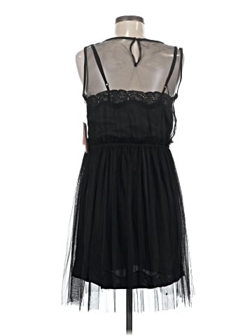 Romeo & Juliet Couture Cocktail Dress (view 2)