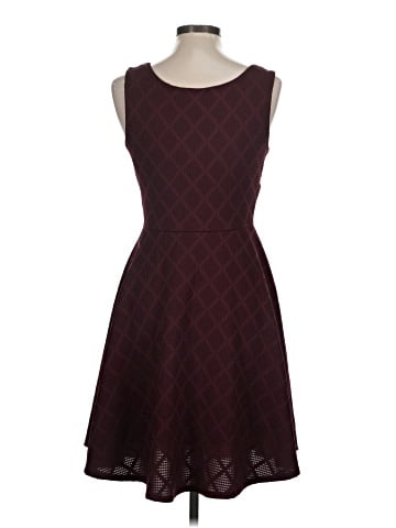Le Lis Casual Dress (view 2)