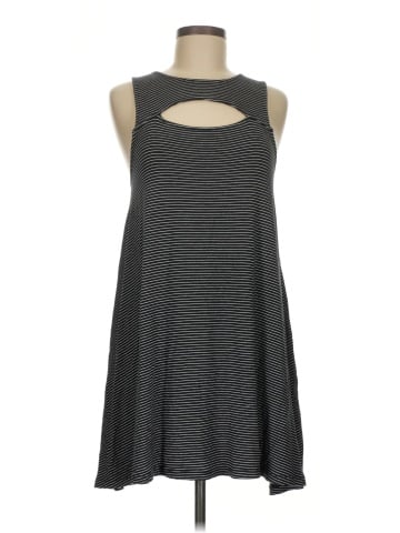American Eagle Outfitters Sleeveless Top (view 1)