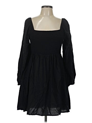 Old Navy Casual Dress (view 1)