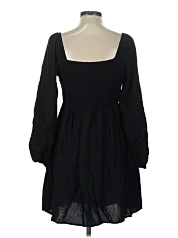 Old Navy Casual Dress (view 2)