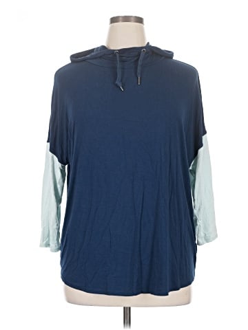 GAIAM 3/4 Sleeve Top (view 1)