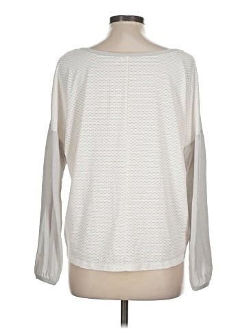 lucy Long Sleeve T-Shirt (view 2)