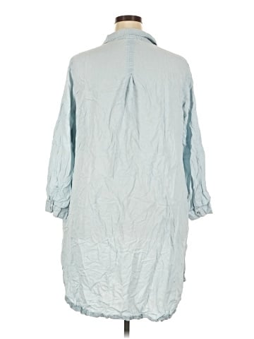 Terra & Sky 3/4 Sleeve Button-Down Shirt (view 2)