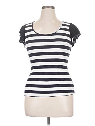 t.la Sleeveless T-Shirt (view 1)