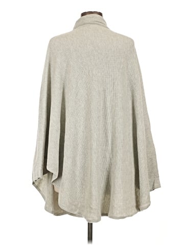 Purejill Poncho (view 2)