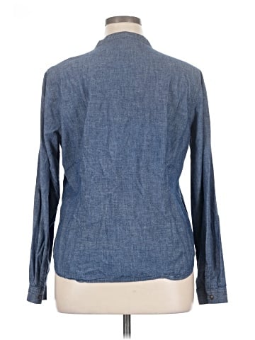 Faded Glory Long Sleeve Button-Down Shirt (view 2)