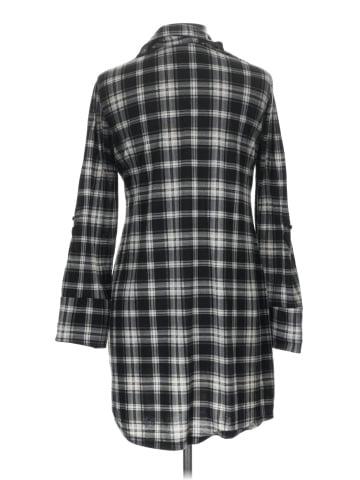 Bobbie Brooks Long Sleeve Blouse (view 2)