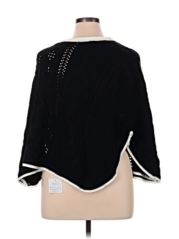 Belle Du Jour Poncho (view 2)