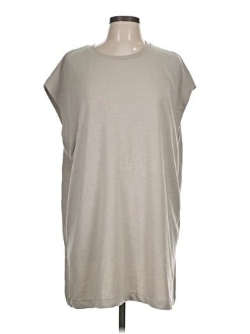 H&M Short Sleeve Top (view 1)