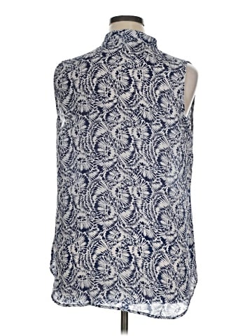 CAbi Sleeveless Button-Down Shirt (view 2)