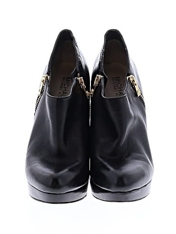 MICHAEL Michael Kors Ankle Boots (view 2)