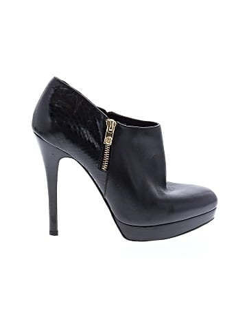 MICHAEL Michael Kors Ankle Boots (view 1)
