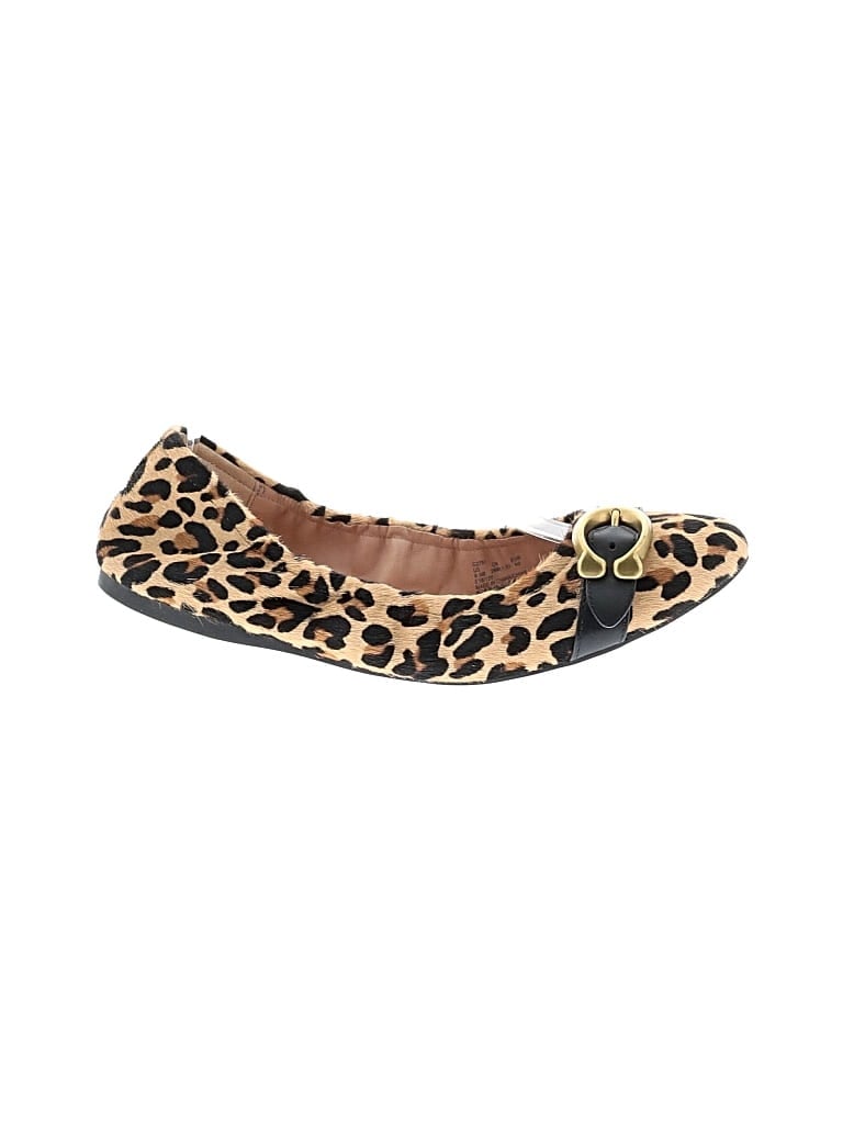 Pre-owned Coach Flats In Brown