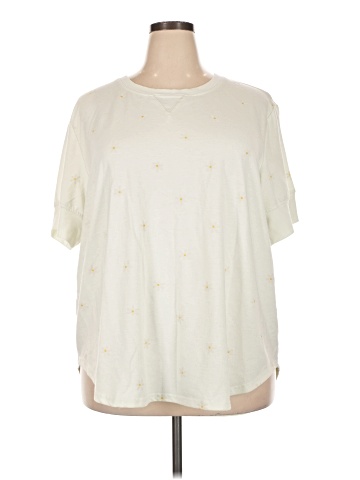 Jane and Delancey Poncho (view 1)