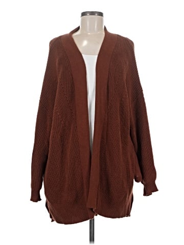 Universal Thread Kimono (view 1)
