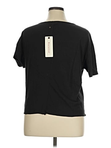 Wearables Short Sleeve T-Shirt (view 2)
