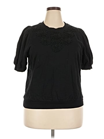 Crown & Ivy Sweatshirt (view 1)