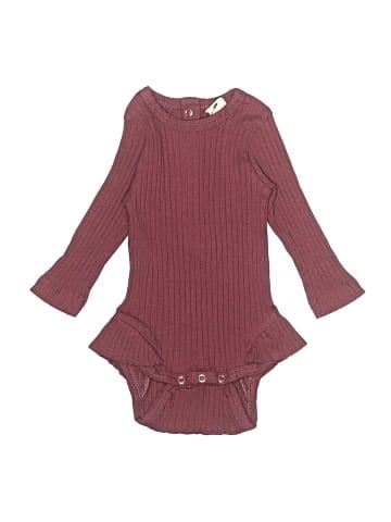 Kate Quinn Organics Long Sleeve Onesie (view 1)