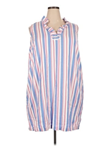 Crown & Ivy Casual Dress (view 1)