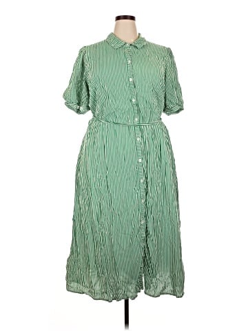 Crown & Ivy Casual Dress (view 1)