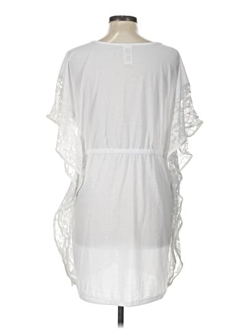 Dotti Short Sleeve T-Shirt (view 2)