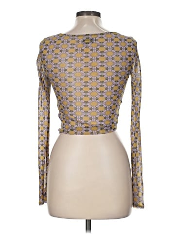 Urban Outfitters Long Sleeve Top (view 2)