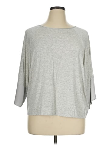 Express 3/4 Sleeve Top (view 1)