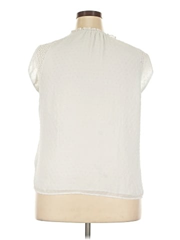 Daniel Rainn Sleeveless Blouse (view 2)