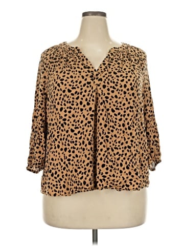 Crown & Ivy 3/4 Sleeve Blouse (view 1)