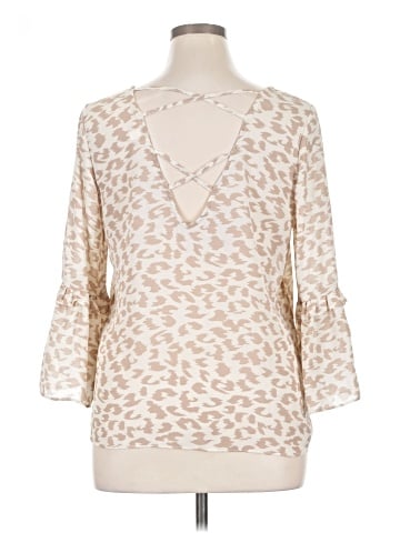 Charming Charlie 3/4 Sleeve Blouse (view 2)