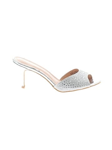 Fabulous Sandals (view 1)