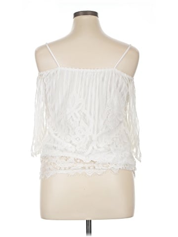 Charlotte Russe Sleeveless Blouse (view 2)
