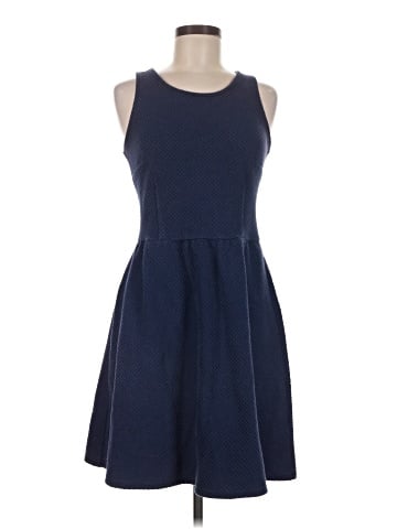 Old Navy Casual Dress (view 1)