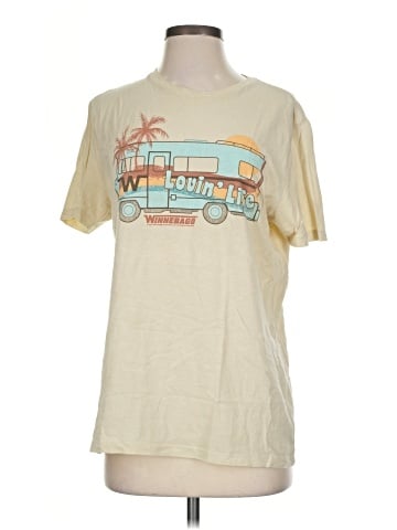 Old Navy Short Sleeve T-Shirt (view 1)
