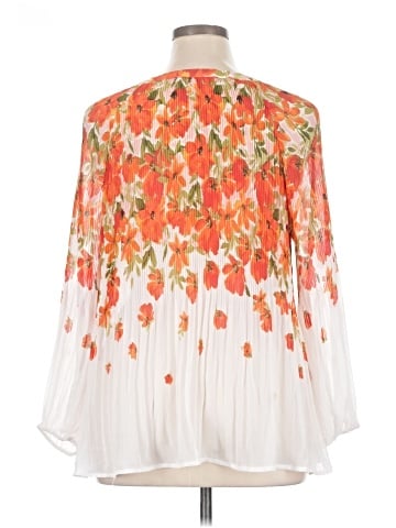Fig & Flower 3/4 Sleeve Blouse (view 2)