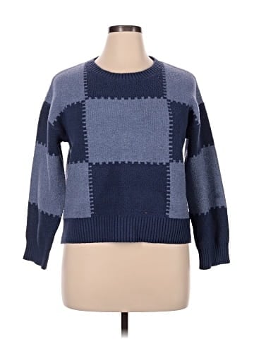 Bearpaw Pullover Sweater (view 1)