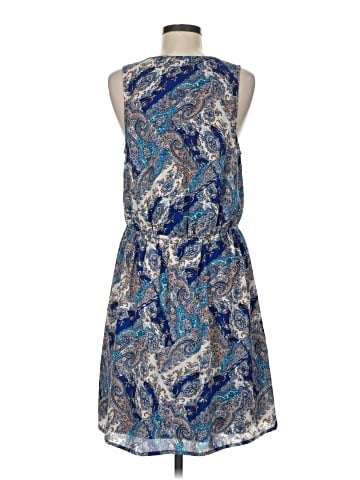 Market and Spruce Casual Dress (view 2)