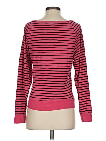 Victoria's Secret Pink 3/4 Sleeve T-Shirt (view 2)