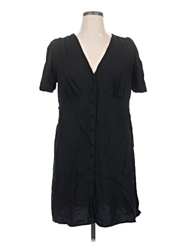 Old Navy Casual Dress (view 1)