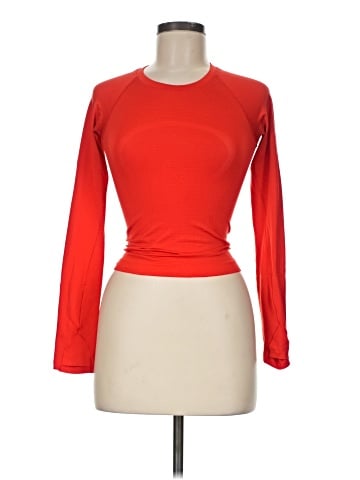 Lululemon Athletica Long Sleeve T-Shirt (view 1)