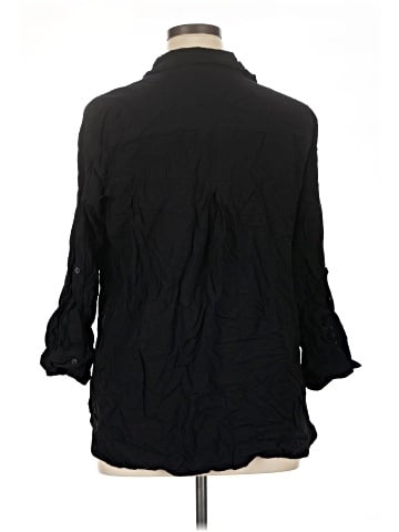 Velvet Heart 3/4 Sleeve Button-Down Shirt (view 2)