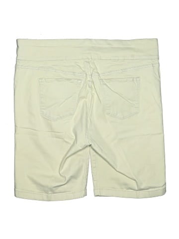 Gloria Vanderbilt Khaki Shorts (view 2)