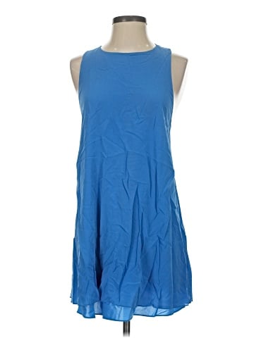 Alice + Olivia Casual Dress (view 1)