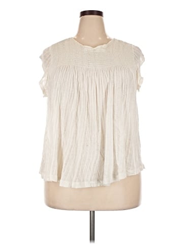 Akemi + Kin Sleeveless Blouse (view 1)